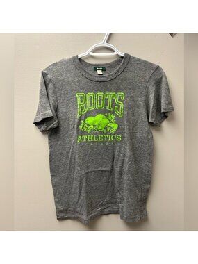 Roots Grey‎ and Green T Shirt